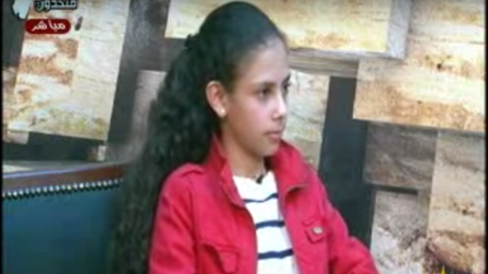 طفلة تقترح إلغاء الدين من التعليم وإحلالها بالإتيكيت والأخلاق 