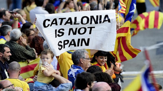 حكومة كاتالونيا تتهم حكومة مدريد بالتجسس على قادتها