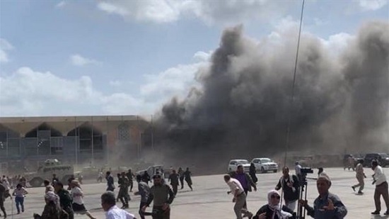  الإرياني: الهجوم الإرهابي بمطار عدن نفذته جماعة الحوثي المدعومة من إيران 
