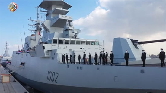 بالفيديو.. وصول الفرقاطة الجلالة لقاعدة الإسكندرية البحرية
