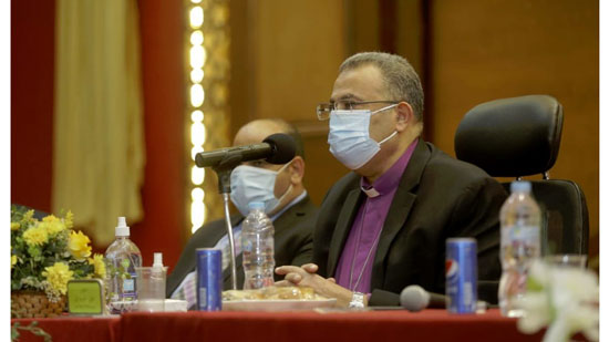 نشاط رعوي مكثف لرئيس الطائفة الإنجيلية في محافظات صعيد مصر
