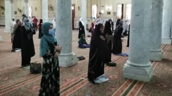 مصليات السيدات بالمساجد الكبرى