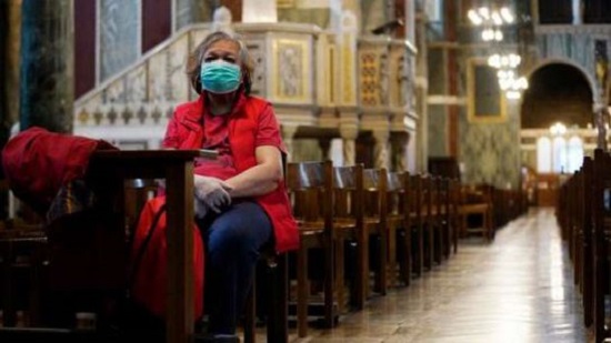  12 إجراء من كنائس إيبارشية منفلوط لمواجهة فيروس كورونا
