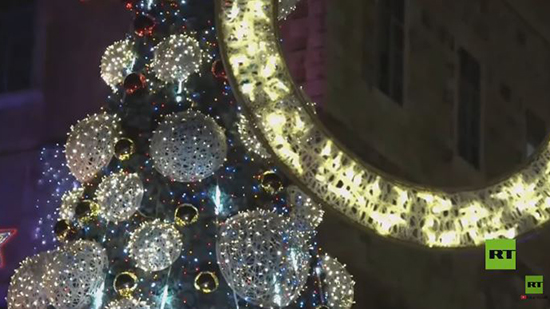 انارة شجرة الميلاد في القدس  