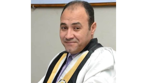 الدكتور ابراهيم حسين