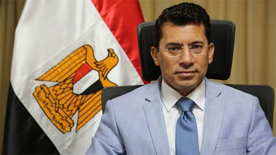 وزير الرياضة يناقش آليات الحد من أمراض القلب والموت المفاجيء بالملاعب المصرية